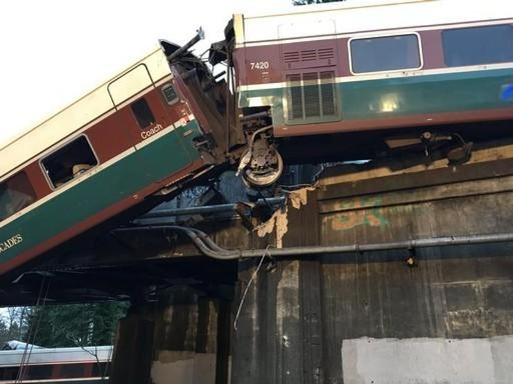 Tren kaza sırasında 3 kat hızla gidiyordu