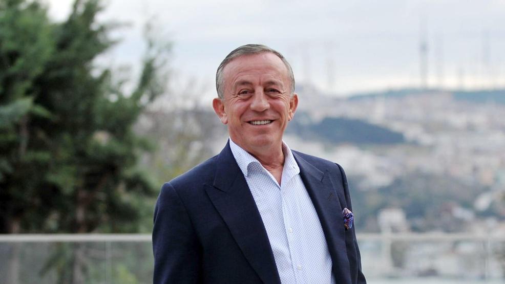 Ali Ağaoğlundan 1 milyon TLlik parti