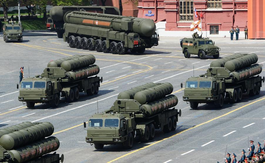 Rusya, S-400lerin Türkiyeye teslim edileceği tarihi açıkladı
