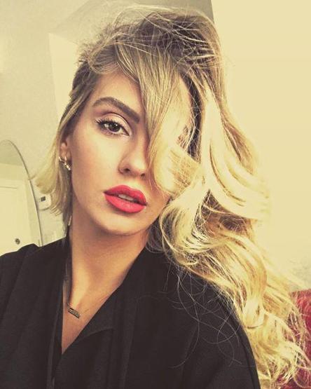 Dilay Korkmaz’dan Demet Akalın’a: Herkes işine baksın
