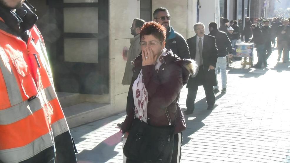 İstiklal Caddesinden geçenlerin zor anları