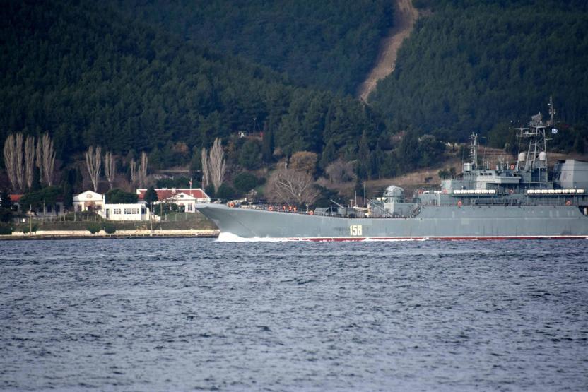 Suriyeye giden Rus gemisi Çanakkale Boğazından geçti