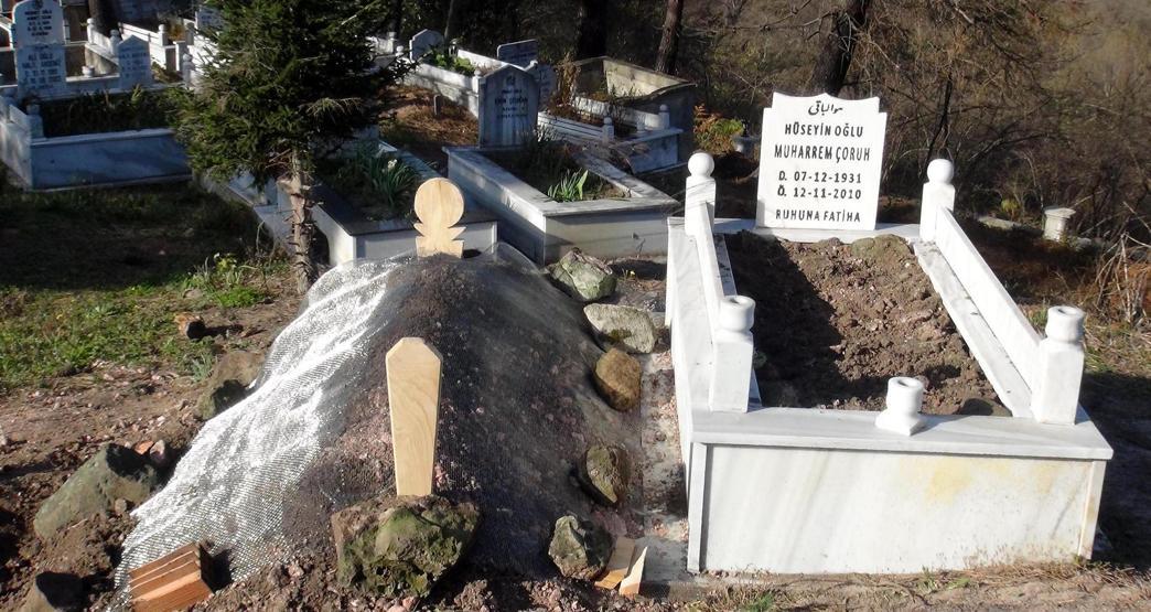 Annelerini gömmek istediler, aldıkları cevapla hayatlarının şokunu yaşadılar