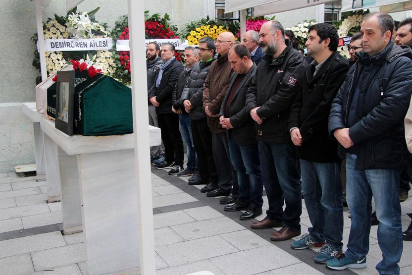 Gazeteci Buket Aşçı Gürel son yolculuğuna uğurlandı