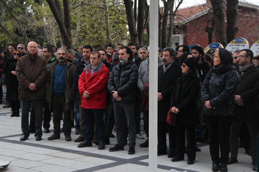 Gazeteci Buket Aşçı Gürel son yolculuğuna uğurlandı