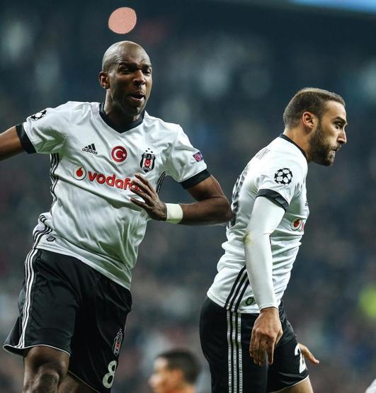 Cenk Tosunsuz Beşiktaşın santrfor adayları