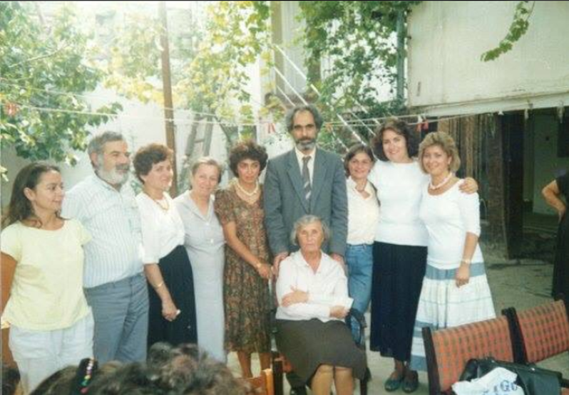 Meral Akşenerin gençlik fotoğrafı