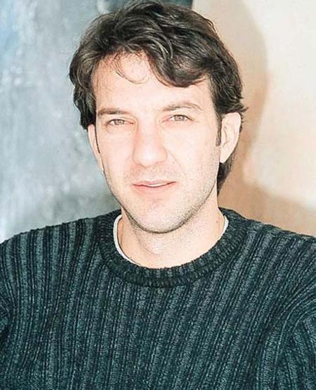 Bir zamanların ünlü oyuncusu Kaan Girginin son hali