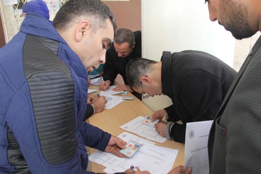 Şanlıurfada taşeron işçilerin sabıka kaydı kuyruğu