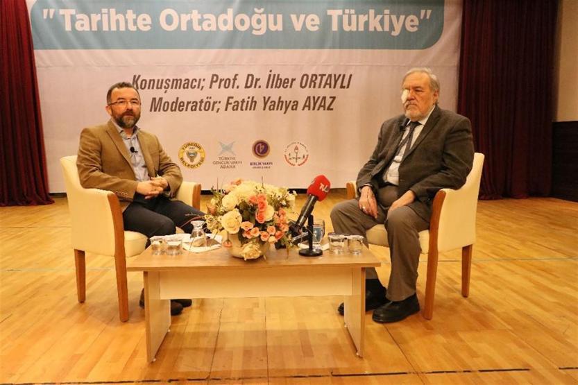 İlber Ortaylı: 18 yaşındaki Türk çocuğu bir ahmaktır