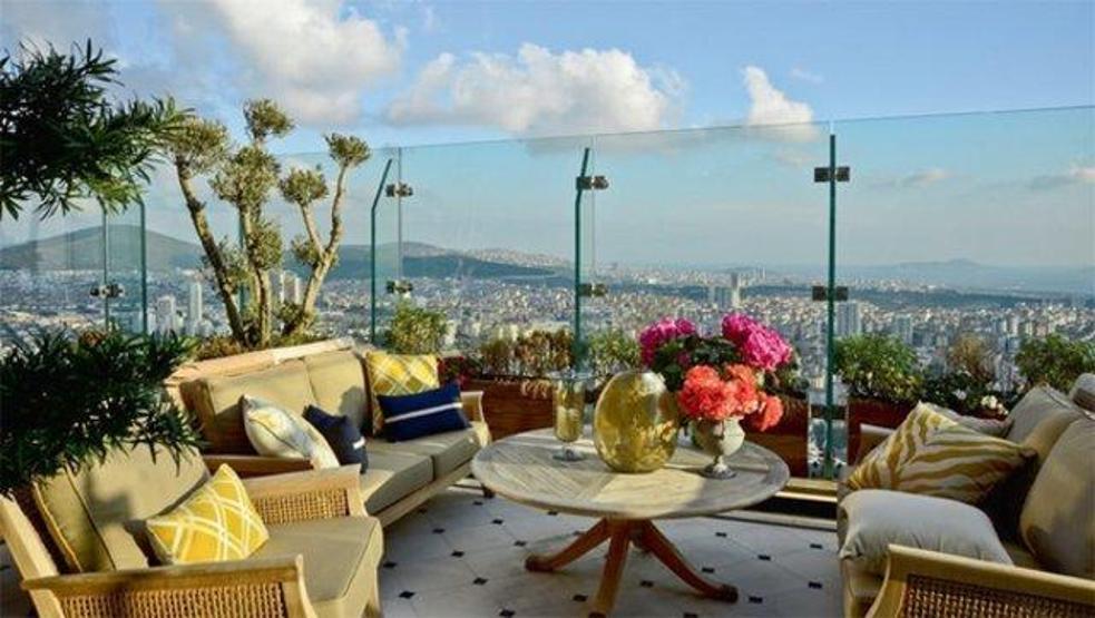 Ali Ağaoğlundan sevgilisine penthouse daire