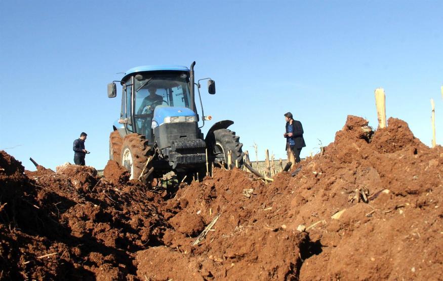 Şanlıurfada çiftçiler, yağmur duasına çıktı