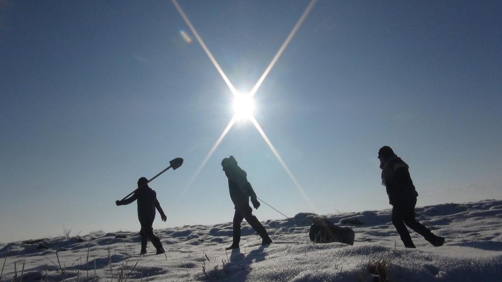 Yüksekovada Eskimo usulü balık avı