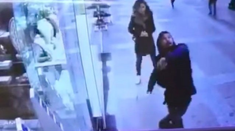 Balona röveşata atan adam: Sinirlendiğim için omzumla vurdum
