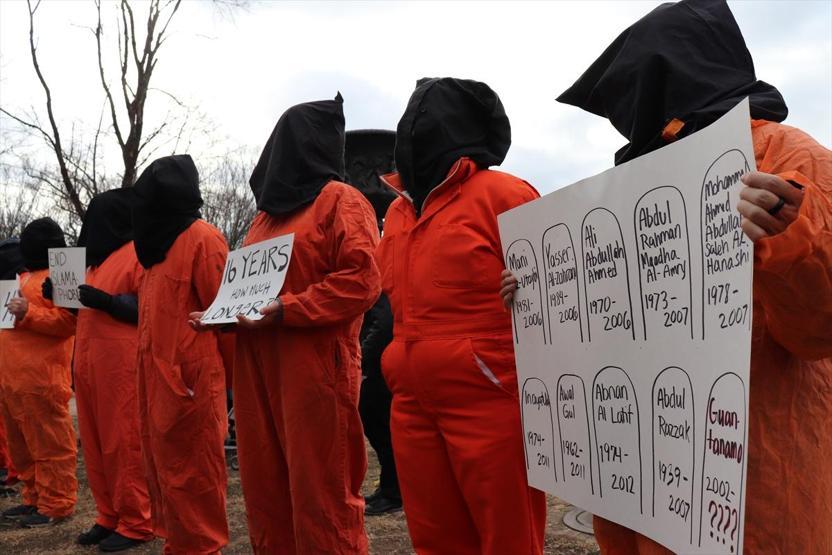 Beyaz Saray önünde Guantanamo gösterisi