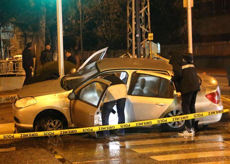 Polisin açtığı ateşle vurulan liseli genç hayatını kaybetti