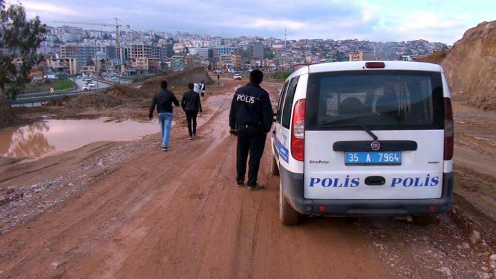 Son dakika... İzmirin Karabağlar ilçesinde facia: 2 kardeş hayatını kaybetti