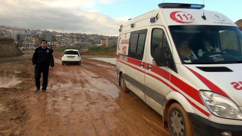 Son dakika... İzmirin Karabağlar ilçesinde facia: 2 kardeş hayatını kaybetti