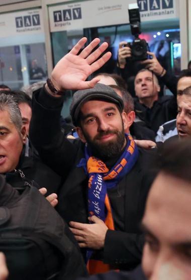 Arda Turanı sildiler