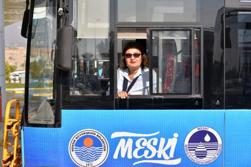 Mersinin kadın şoförleri: Uçak bile kullanırız