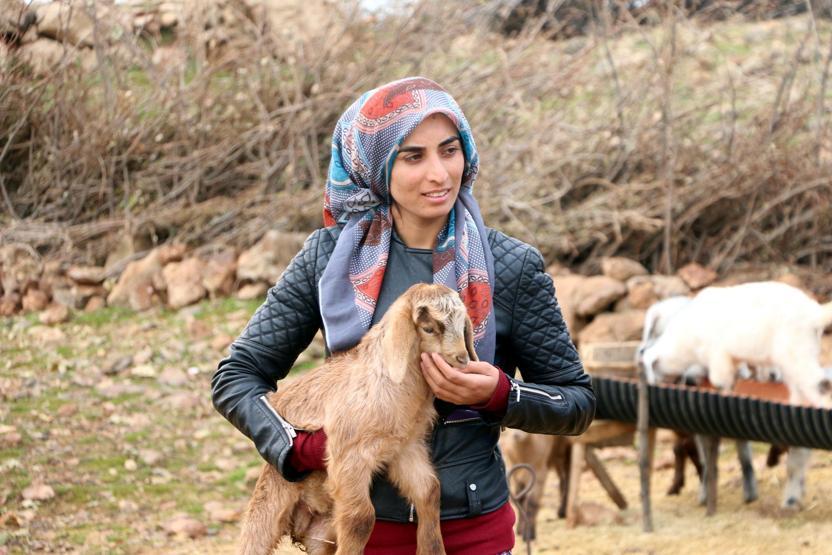 Leylanın bitmeyen dramı; ilik verdiği kardeşi öldürülünce üniversiteyi bıraktı