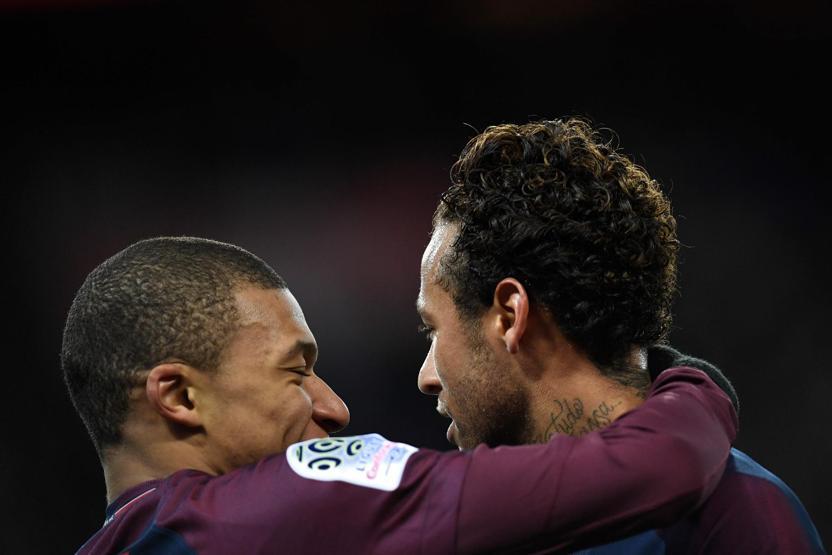 8-0a rağmen Neymar ıslıklandı