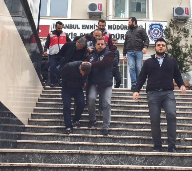 Aile boyu kapkaç çetesi yakalandı