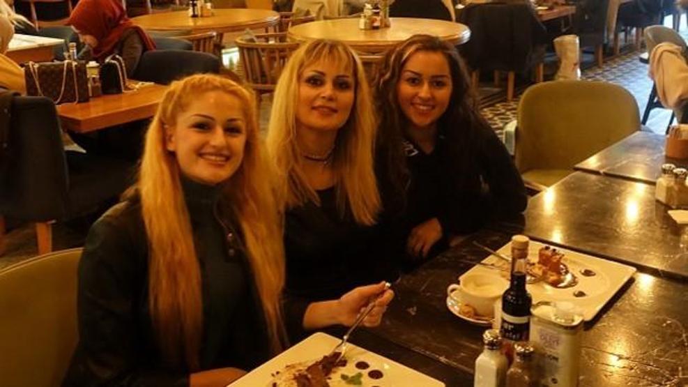 Adnan Oktar ve o kızların annesi hakkında uzaklaştırma kararı