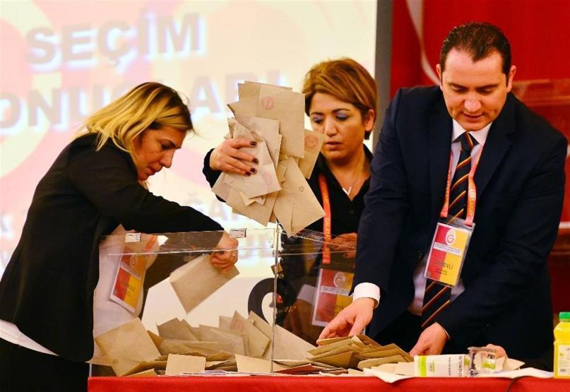 Galatasarayın yeni başkanı seçildi