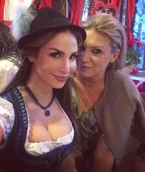 Sıla Şahin ve eşi Radlinger müjdeyi verdi