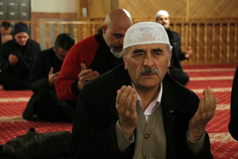 Diyanet, Afrin için tüm camilerde Fetih suresi okuttu