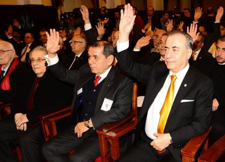 Dursun Özbek gitti Twitter yıkıldı