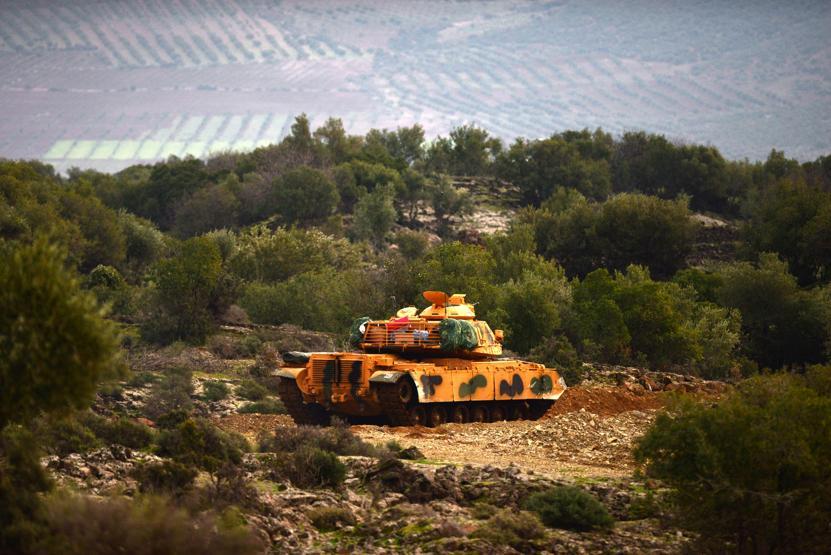 Afrine Zeytin Dalı Harekatı sürüyor, tanklar Suriyeye girdi