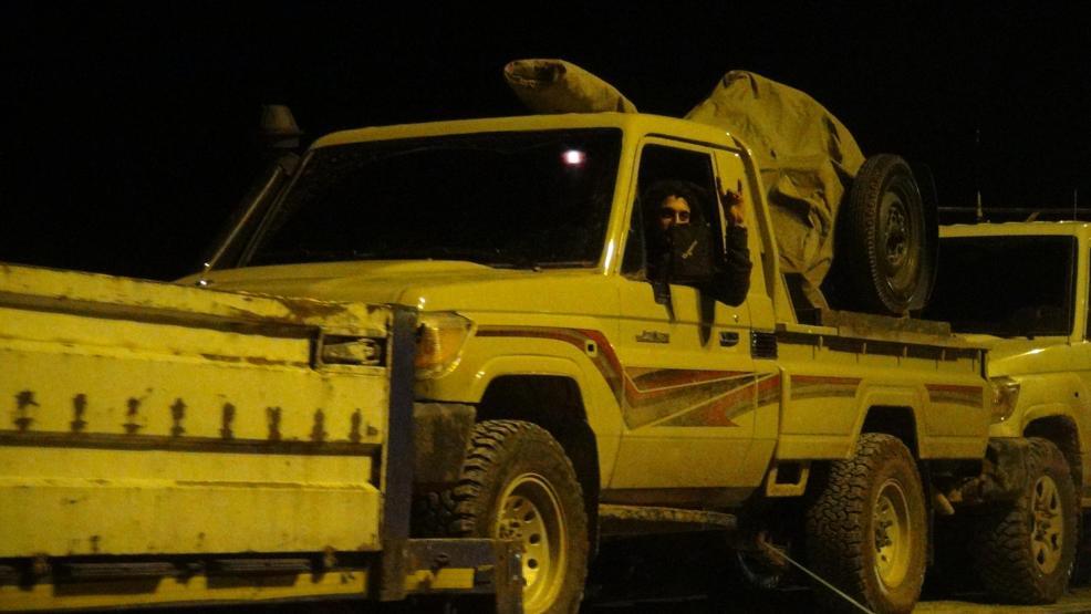 Afrine Zeytin Dalı Harekatı sürüyor, tanklar Suriyeye girdi