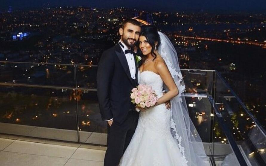 Selçuk Şahinin eşinden hocaya tepki