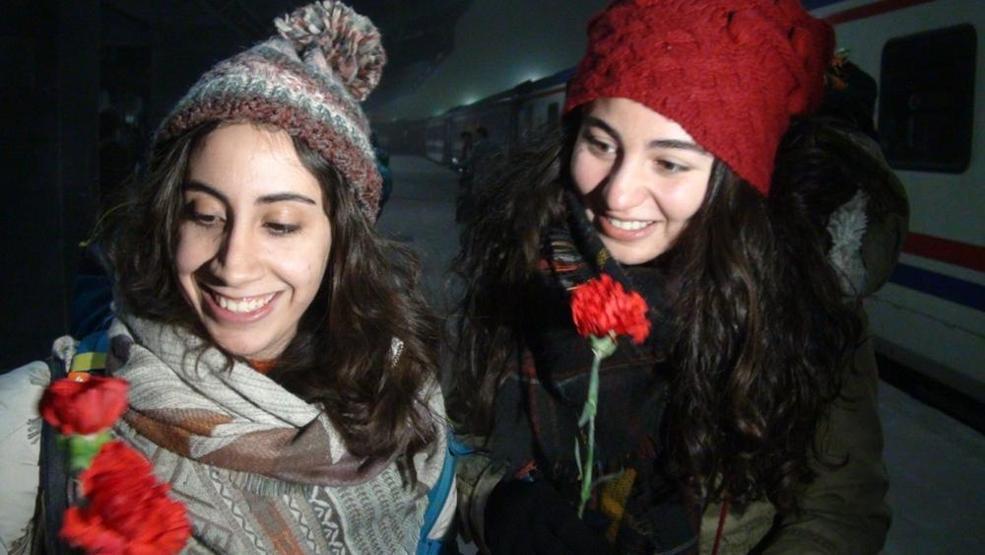 Doğu Ekspresi yolcularını AK Parti karşıladı