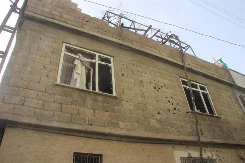 YPGnin Kilise attığı roketlerin tahribatı gün ağarınca ortaya çıktı