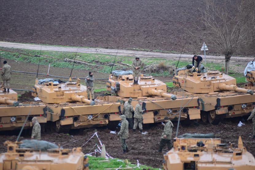 Zeytin Dalı Harekatı 4üncü günde: Tanklar zırh delici toplarla vuruyor