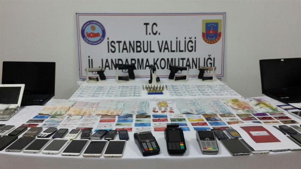 Lüks otomobil vadeden linke tıklayanın banka hesabını boşalttılar