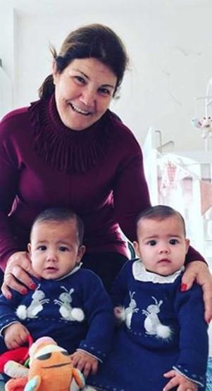 Dünyanın en ünlü ikizleri 7 aylık oldu