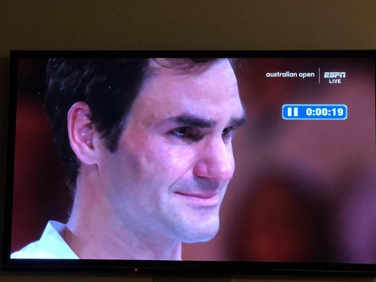 Roger Federer dakikalarca ağladı