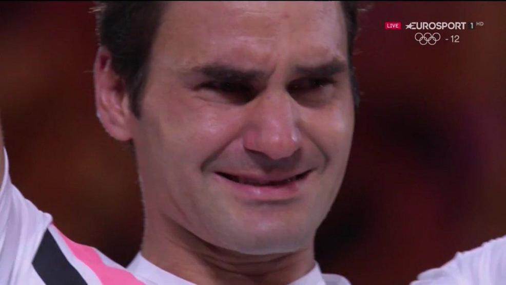 Roger Federer dakikalarca ağladı