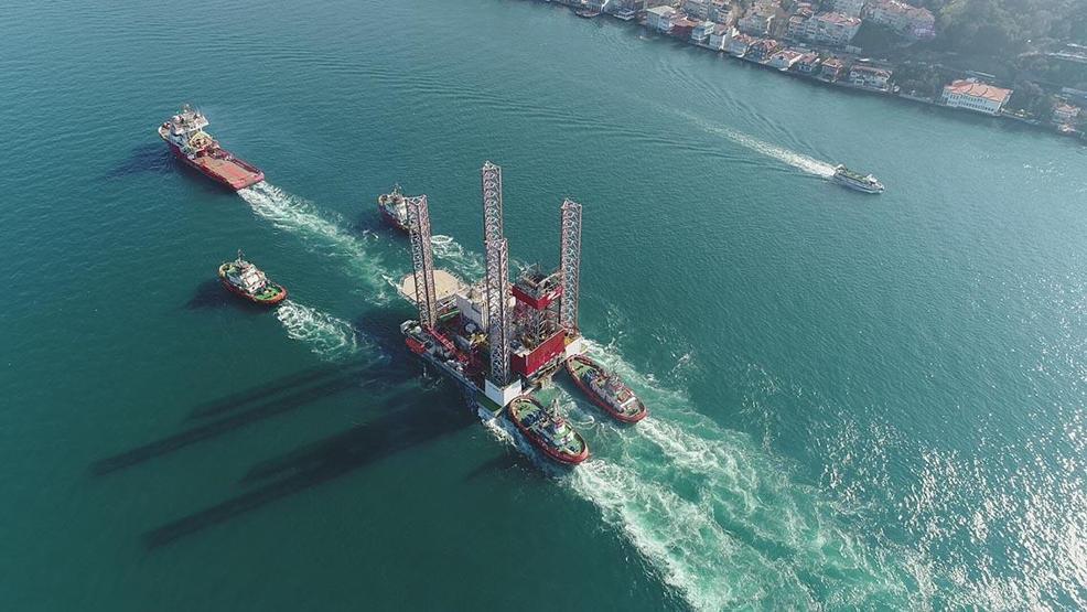 Dev platform İstanbul Boğazından geçemedi