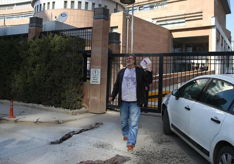 CHP Genel Merkezi önünde kendini yakmaya çalıştı
