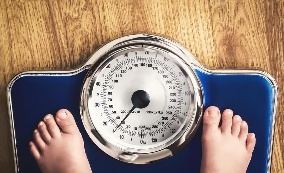 Çocukları teknoloji bağımlılığı obez yapıyor
