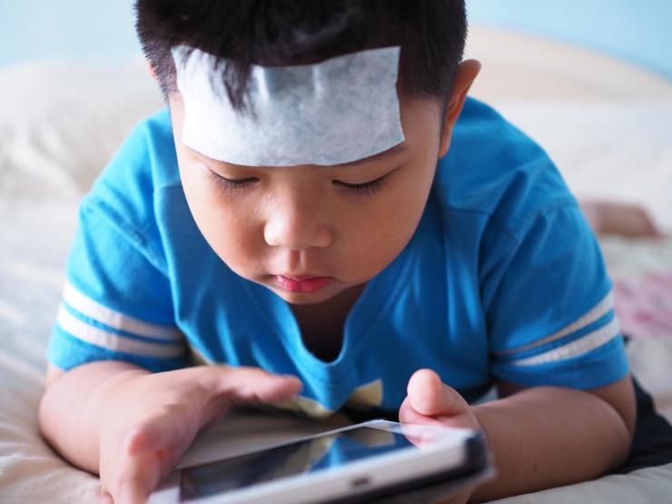Çocukları teknoloji bağımlılığı obez yapıyor