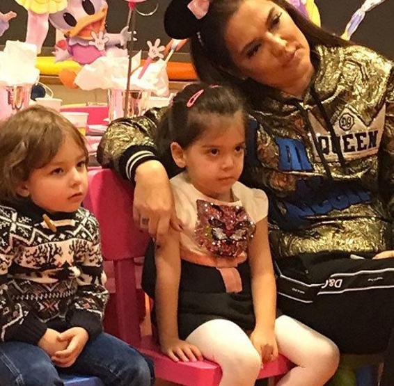 Demet Akalın’ın kızı Hira 4 yaşında
