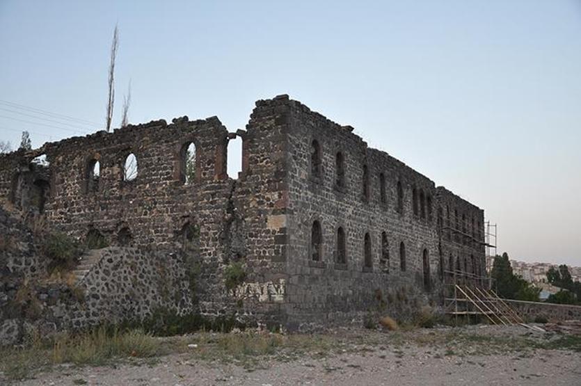 Karsa gittiğinizde mutlaka görmeniz gereken yerler