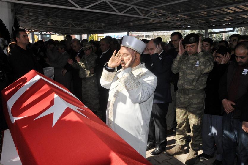 Şehit uzman Çavuş Evren, son yolculuğuna uğurlandı