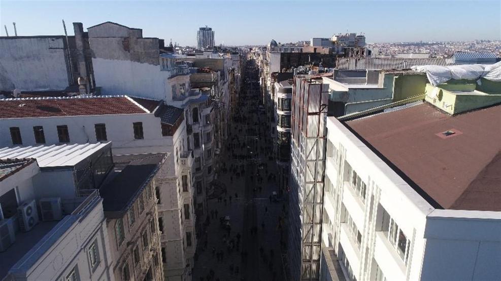 Havadan görüntülerle İstiklal Caddesinin yeni hali